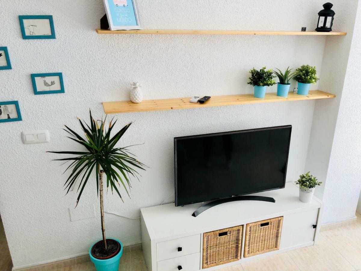 Apartamento Atico A 50 Metros De La Playa Will Apartment รินกอนเดลาวิกตอเรีย ภายนอก รูปภาพ